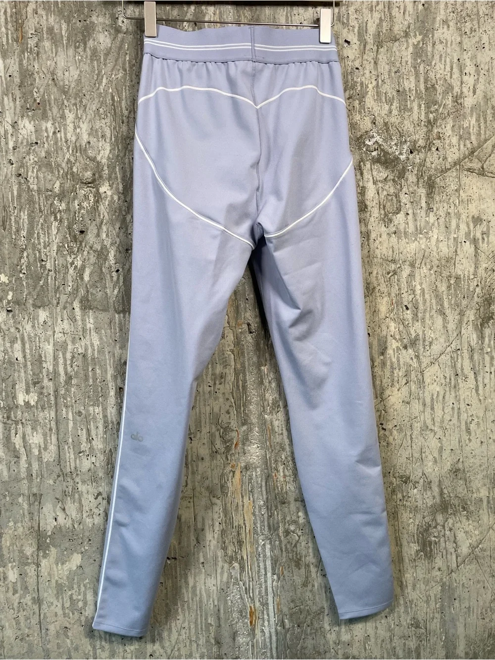 ALO YOGA Women's Airbrush High-Waist 7/8 Heart Throb Legging Size S Winter Frost
